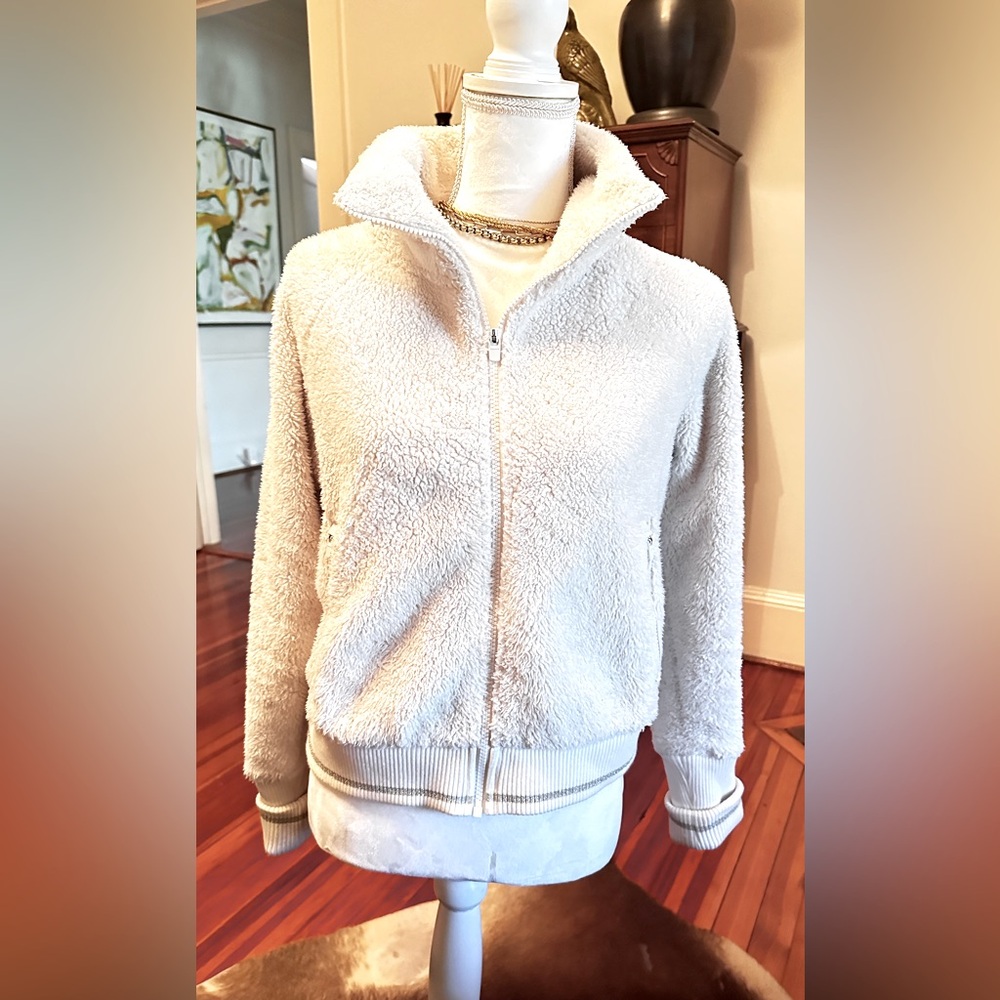 Athleta cloud fleece jacket